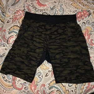 Lululemon T.H.E Short linerless